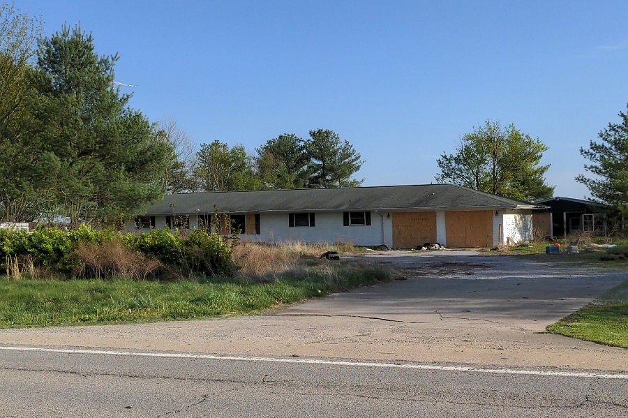 2nd image of 1440 State Highway 15