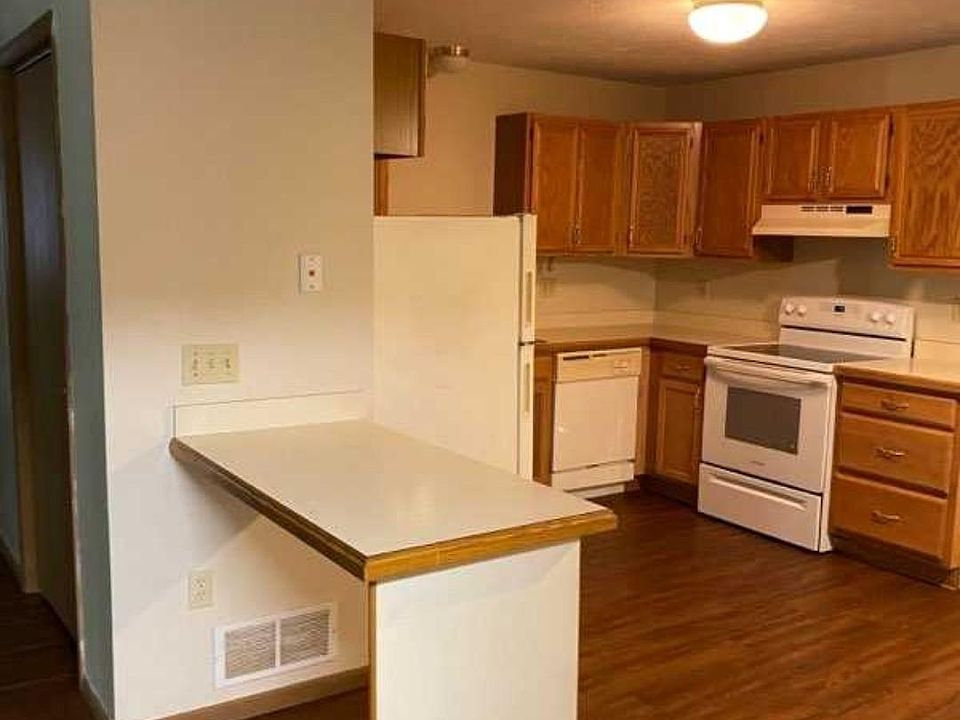 8695 Rosewood Ave NW APT 6, North Canton, OH 44720 Zillow