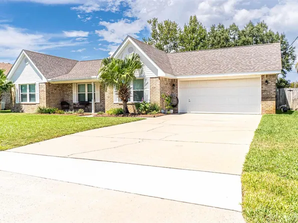 4813 Kitty Hawk Cir, Gulf Breeze, FL 32563
