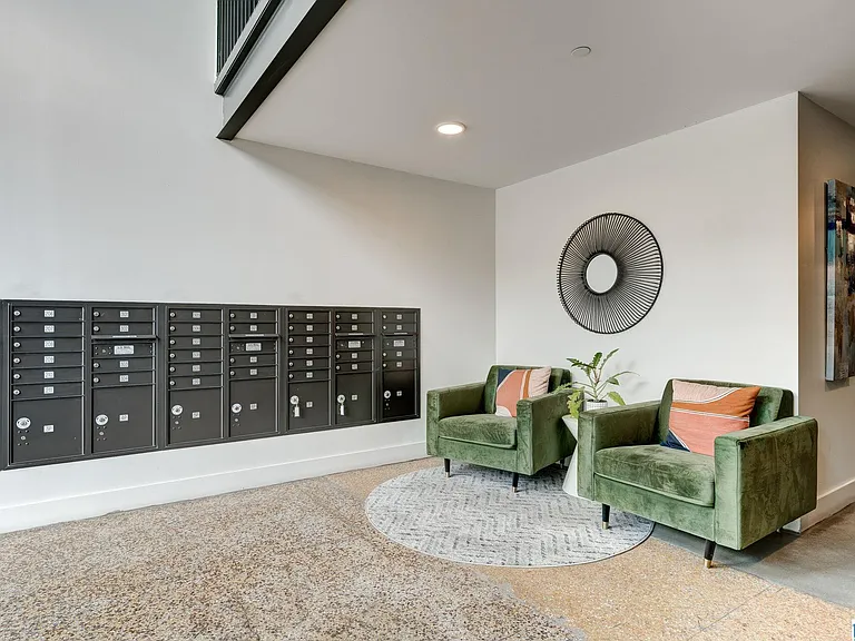 1801 2nd Ave #301 — Photo 25