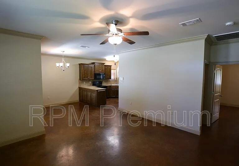 4836 Rollins Rd — Photo 15