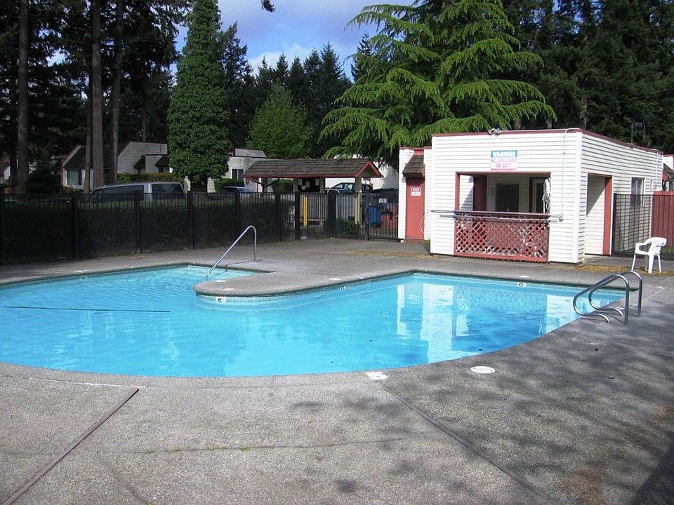 2nd image of 14600 SE 176th St