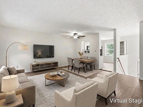 5th image of 3703 Phillips Way W