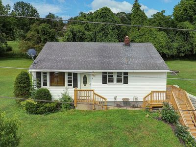 8 Bieniek Ave, Adams, MA, 01220