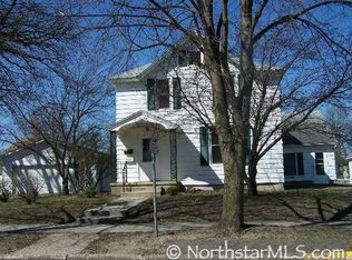 818 S Grove Ave, Owatonna, MN 55060
