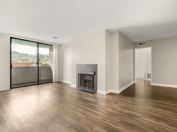 2nd image of 4250 Coldwater Canyon Ave #110