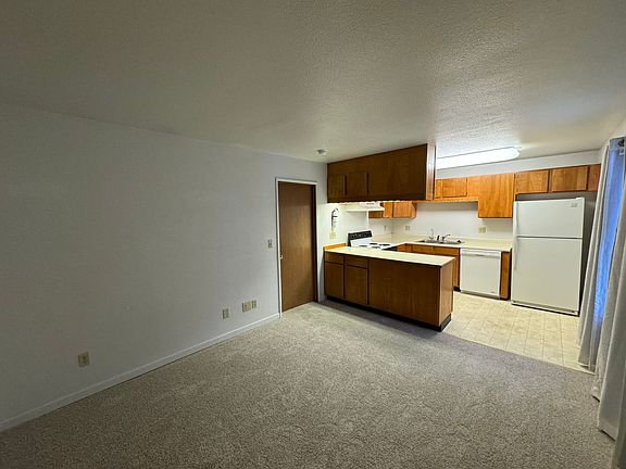 2nd image of 4006 E Steven Dr APT 18