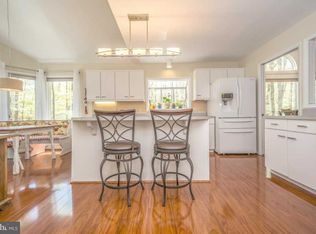 1017 Eastover Pkwy, Locust Grove, VA 22508