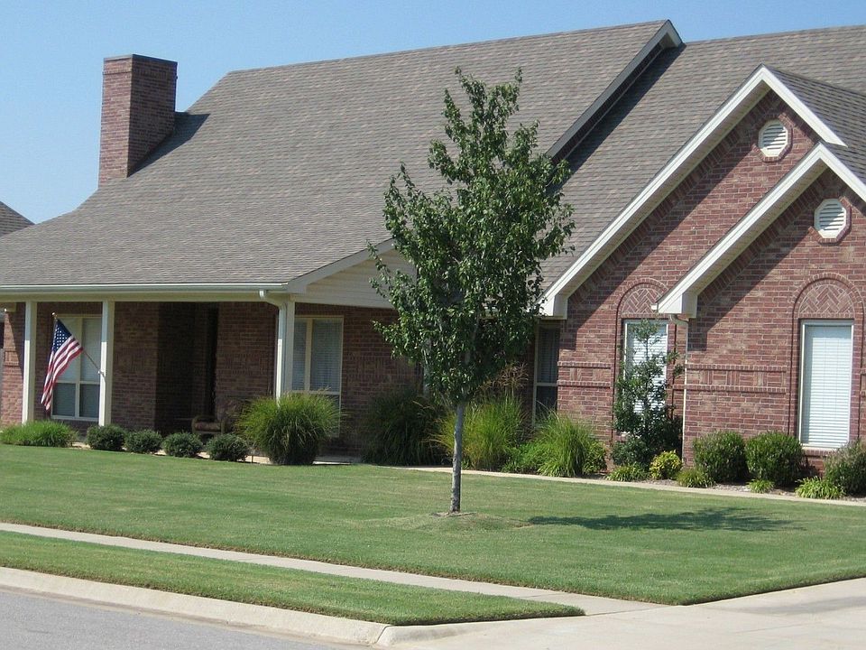 1st image of 3788 W Edgewater Dr