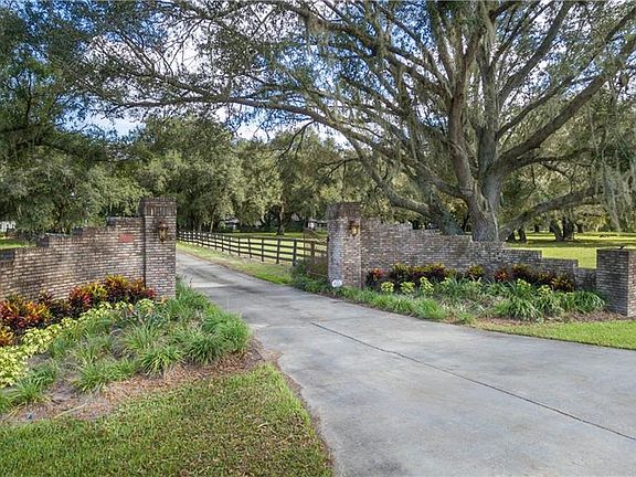 2nd image of 4096 SW County Road 769