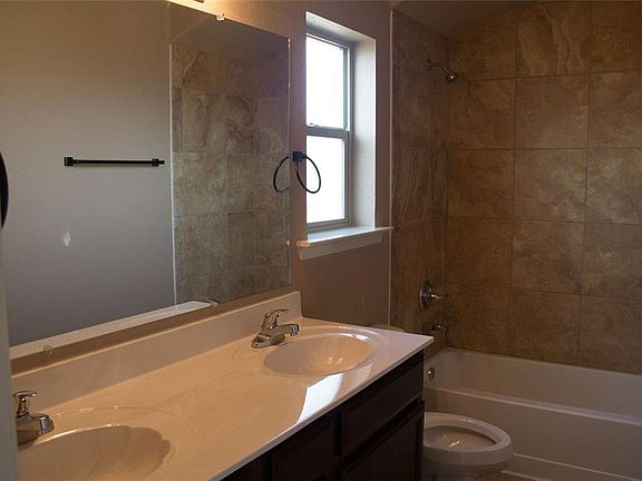 3rd image of 14949 Boer Trail Ave
