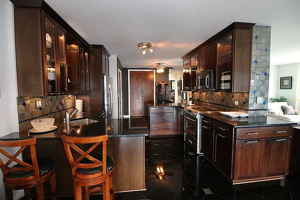 Sold by Hudson View Realty LLC | media 3