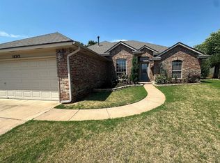 10312 Cumberland Ln, Oklahoma City, OK 73162