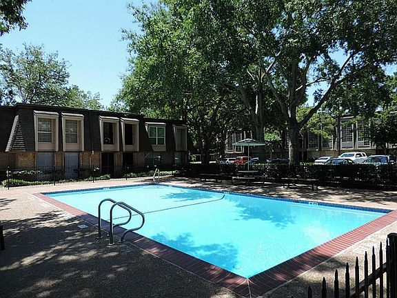 5th image of 12633 Memorial Dr APT 115
