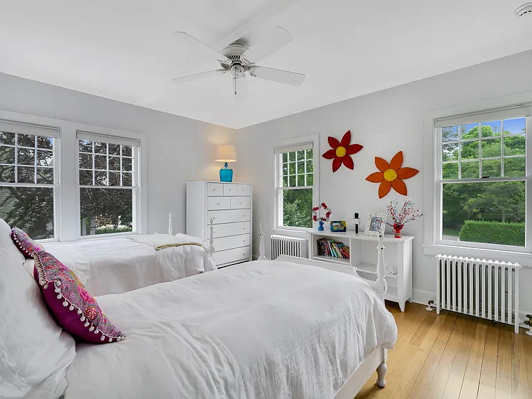 9 Ocean Ave — Photo 18