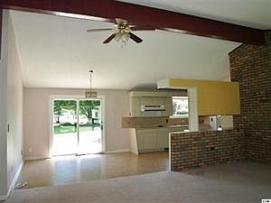 2nd image of 802 River Acres Dr