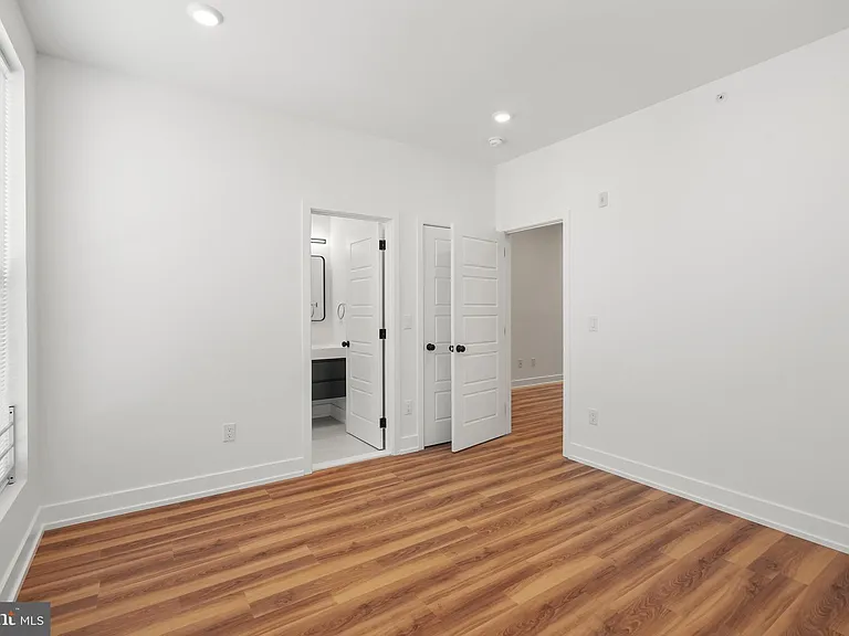 2325 Germantown Ave #3 — Photo 12
