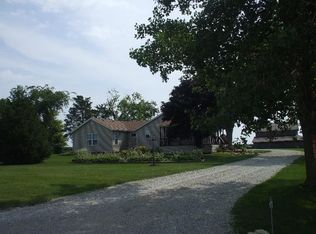 4503 S Center Rd, Rochelle, IL 61068