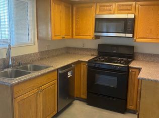1010 S Magnolia Ave #6, Fullerton, CA 92833