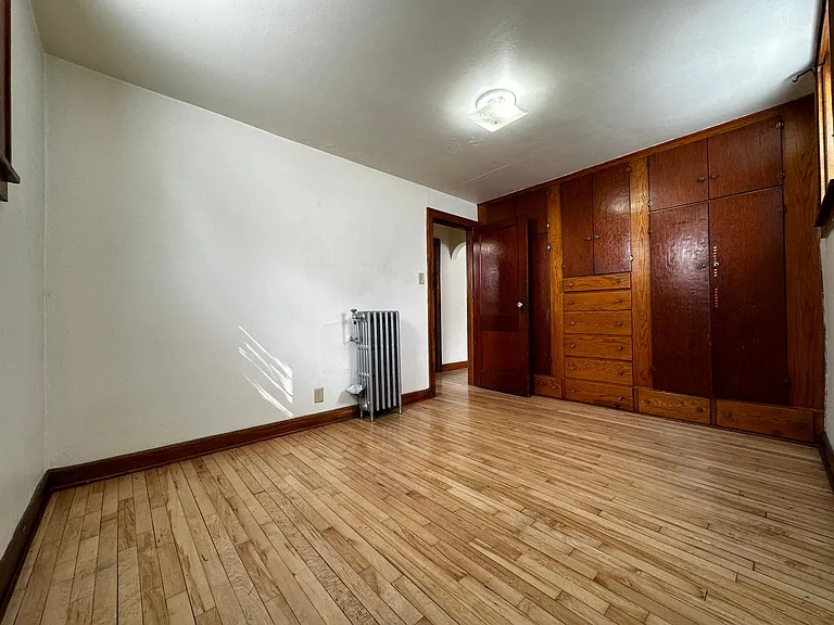 822 Pine St — Photo 63