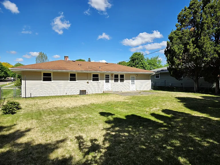 3507 Packard Pkwy — Photo 24