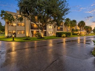 220 Lakeview Dr APT 205, Fort Lauderdale, FL 33326