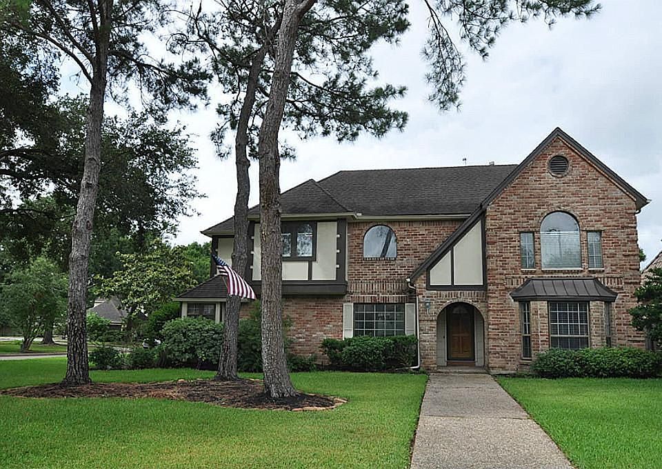 1st image of 20603 Laverton Dr