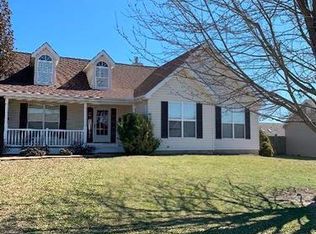 212 Pinehurst Ln, Union, MO 63084