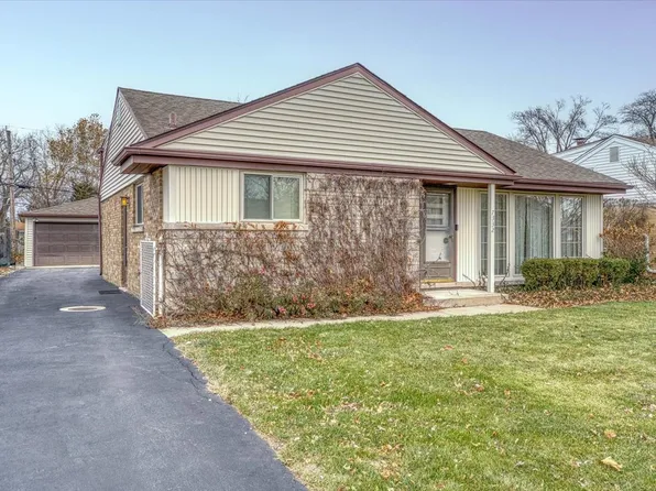 7332 Lake St, Morton Grove, IL 60053