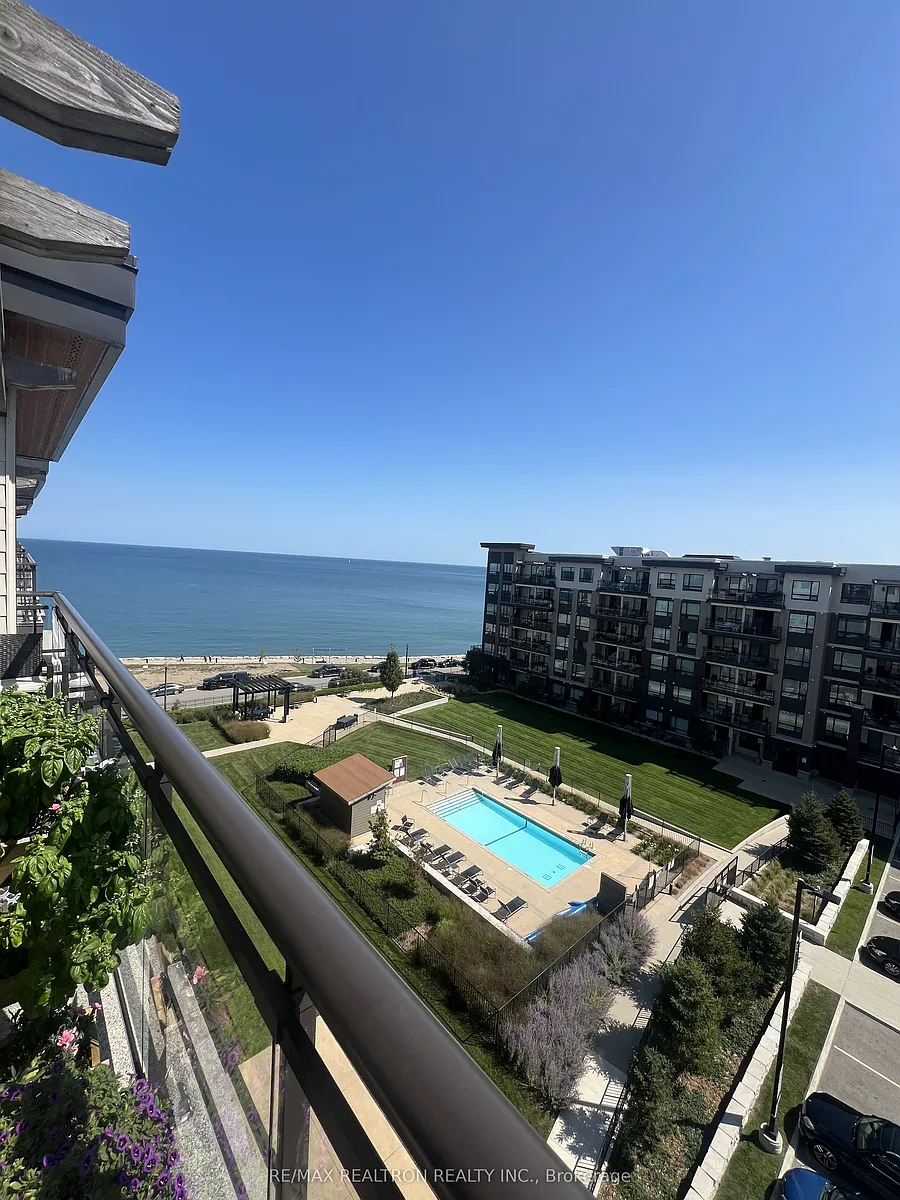 Building Photo - 40 Esplanade Ln #604
