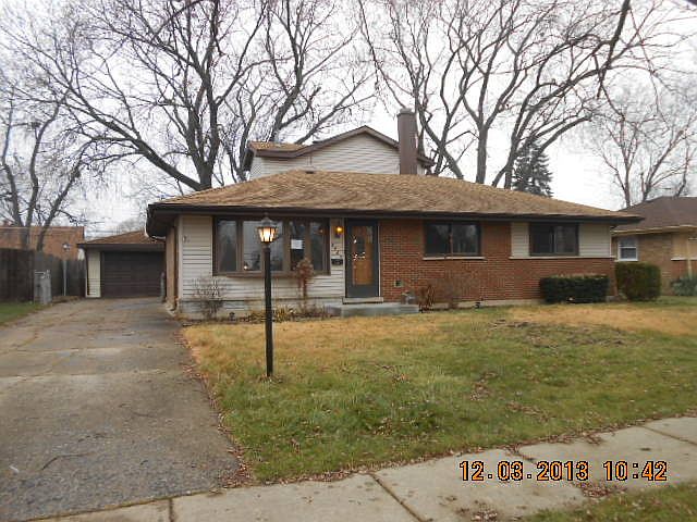 1st image of 8900 Saratoga Dr