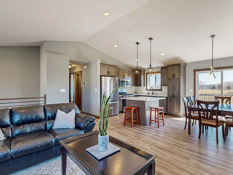 2332 Hadley Hills Dr NE — Photo 16