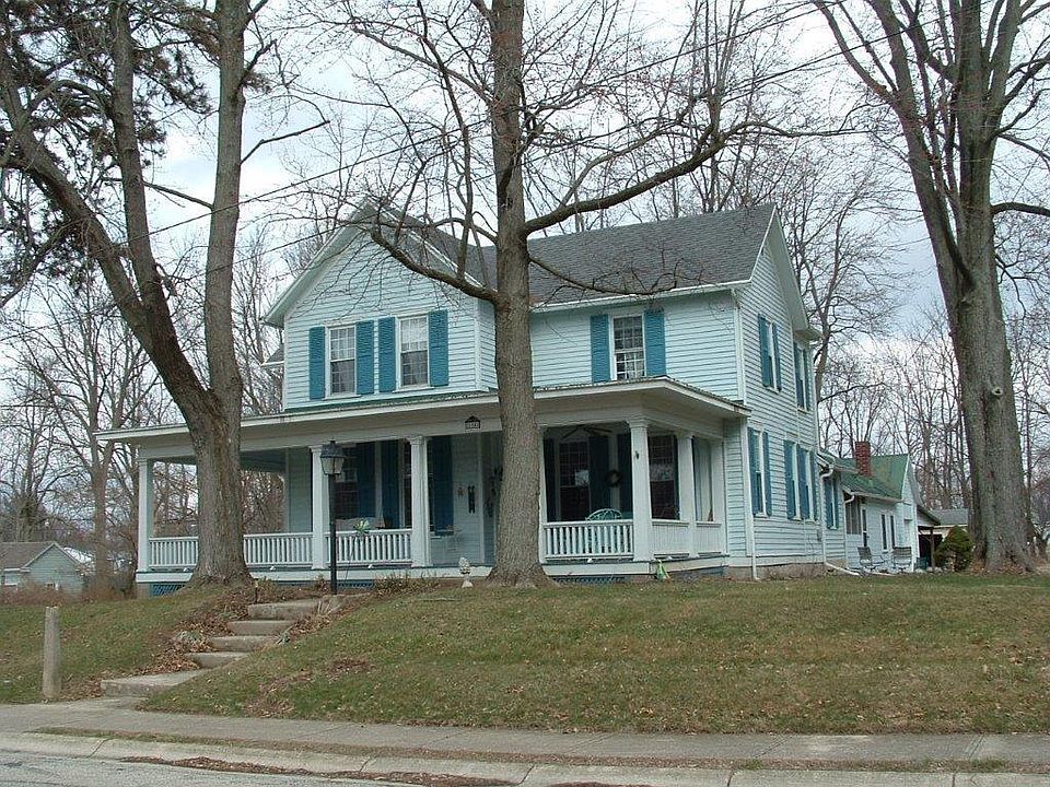 1st image of 104 S Church St