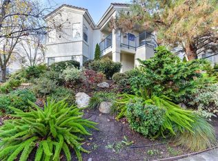 203 Beachcomber Dr E, Rocklin, CA 95677
