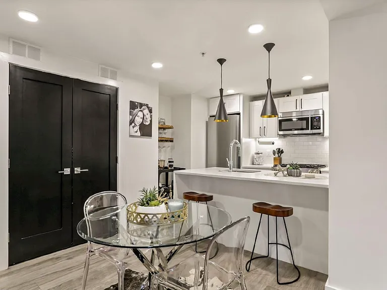 1236 Shepherd St NW #1 — Photo 3