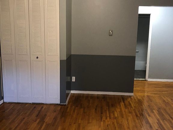 5th image of 130 N Walnut St APT 18