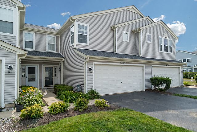 1st image of 3102 Clearwater Dr