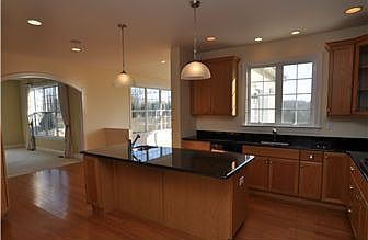 4th image of 108 Sassafras Dr