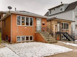 4945 W Gunnison St, Chicago, IL 60630