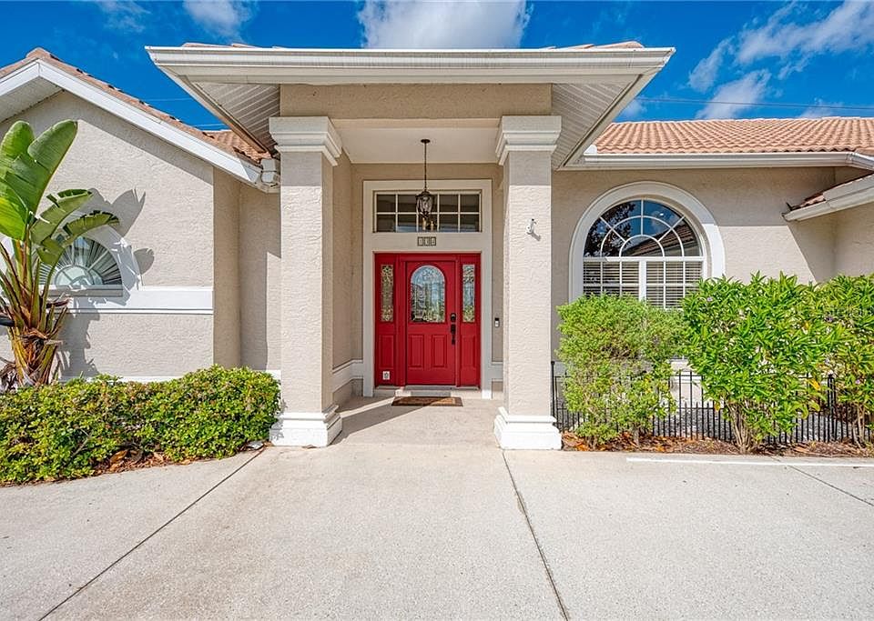 1st image of 134 Grand Oak Cir