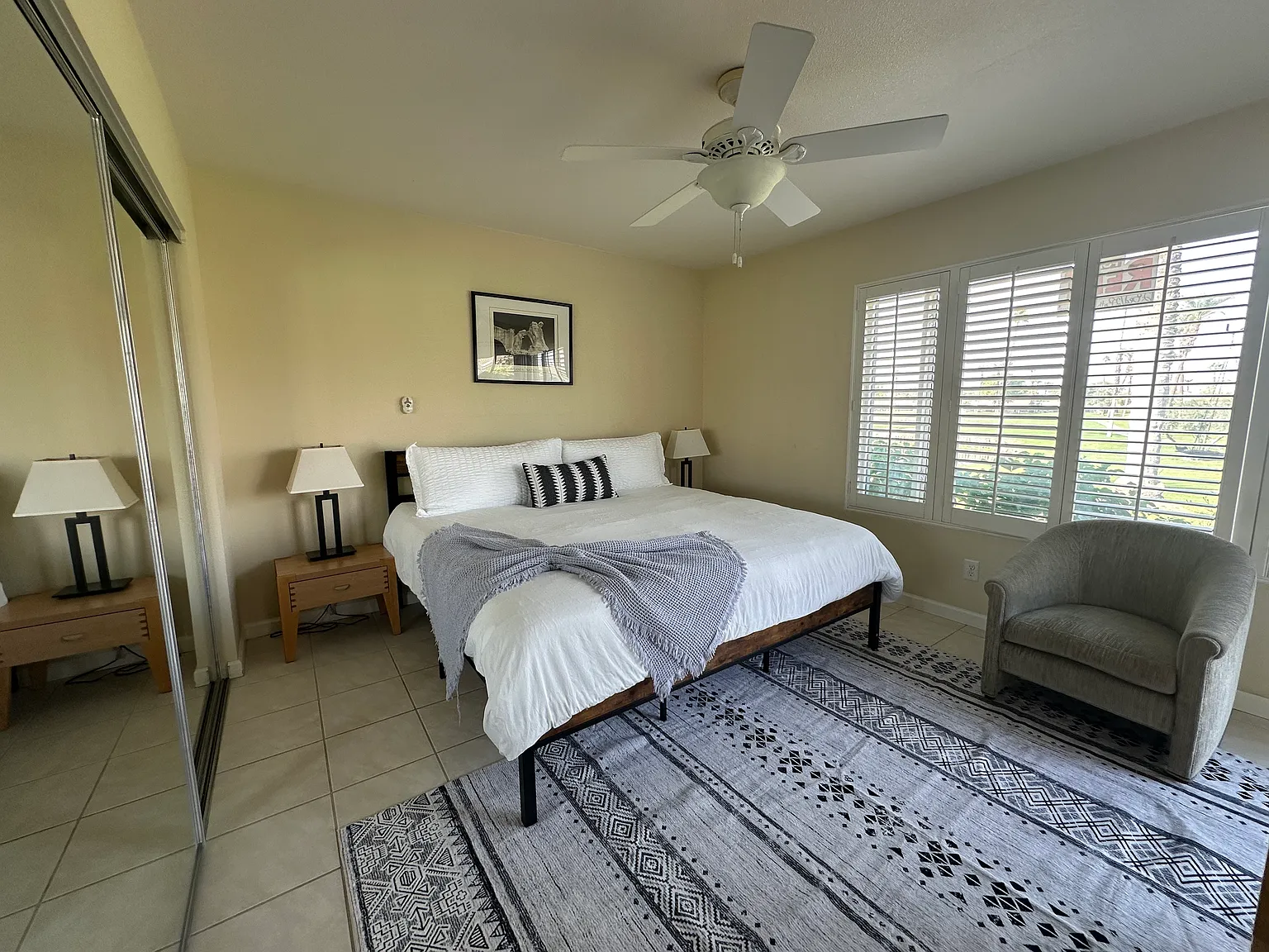 2 bed, 1065 sqft, $2,550 — Photo 3