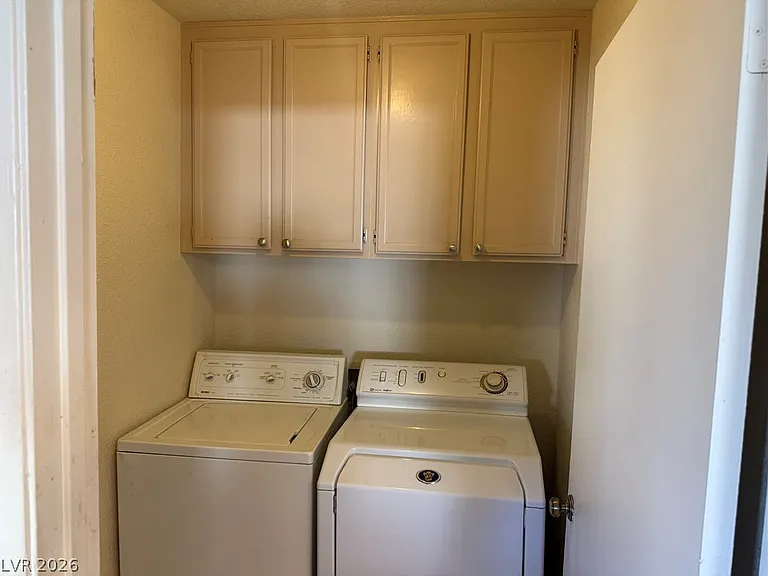 720 Sea Pines Ln — Photo 31