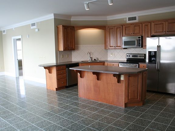5th image of 4425 Arendell Street #609 HarborSide Club