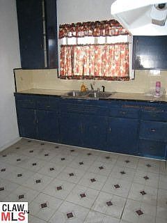 3rd image of 1255 Atwood St