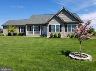 861 W Parkins Mill Rd, Winchester, VA 22602