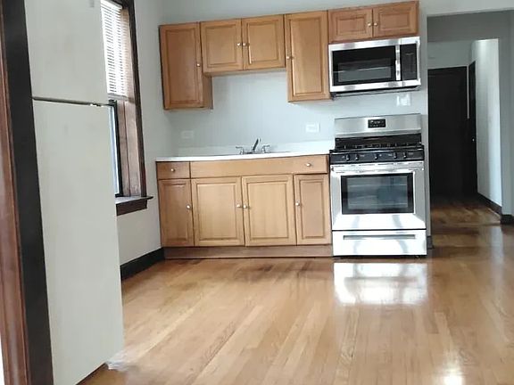 2nd image of 4810 W Armitage Ave #22F