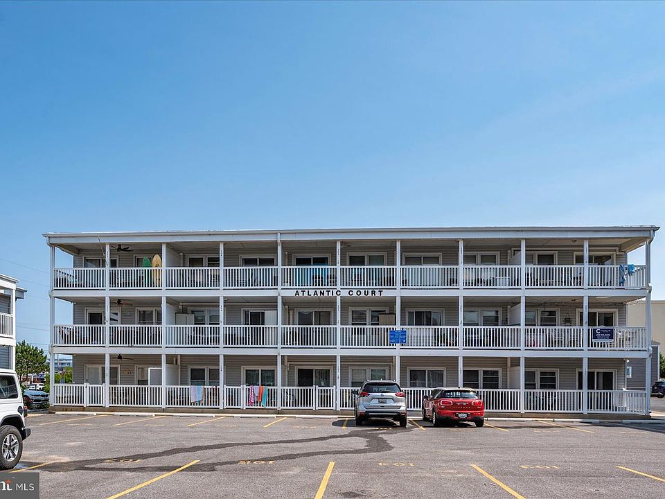 1st image of 12 72nd St #105
