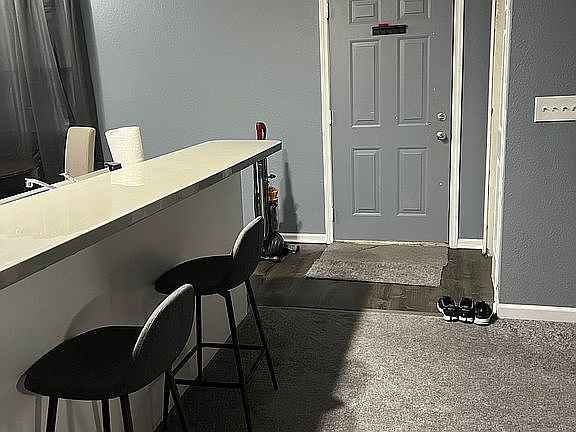 5th image of 303 Valleywoods Dr