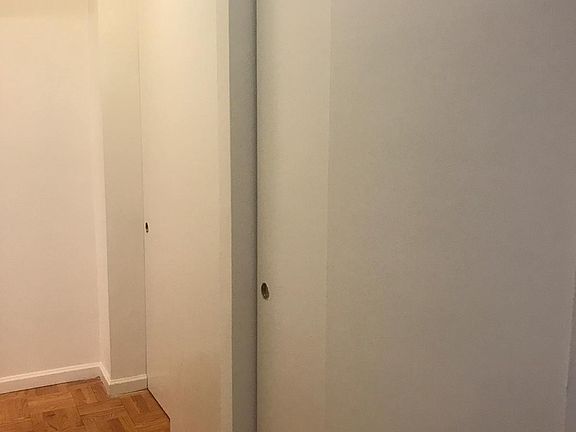 4th image of 420 E 80th St APT 1H