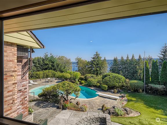 2nd image of 15630 38th Ave NE